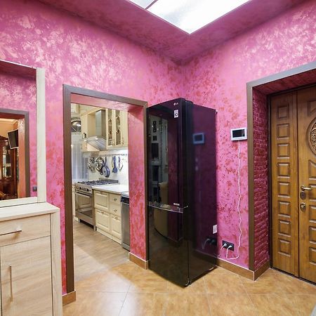 4You Apartaments Лвив Екстериор снимка
